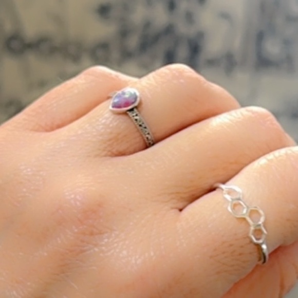 Sterling Silver Pear Opal Ring - Picture 11 of 11